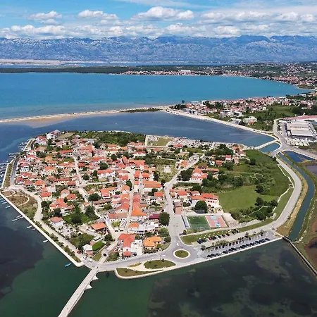 Tatil Evi Maslina Nin